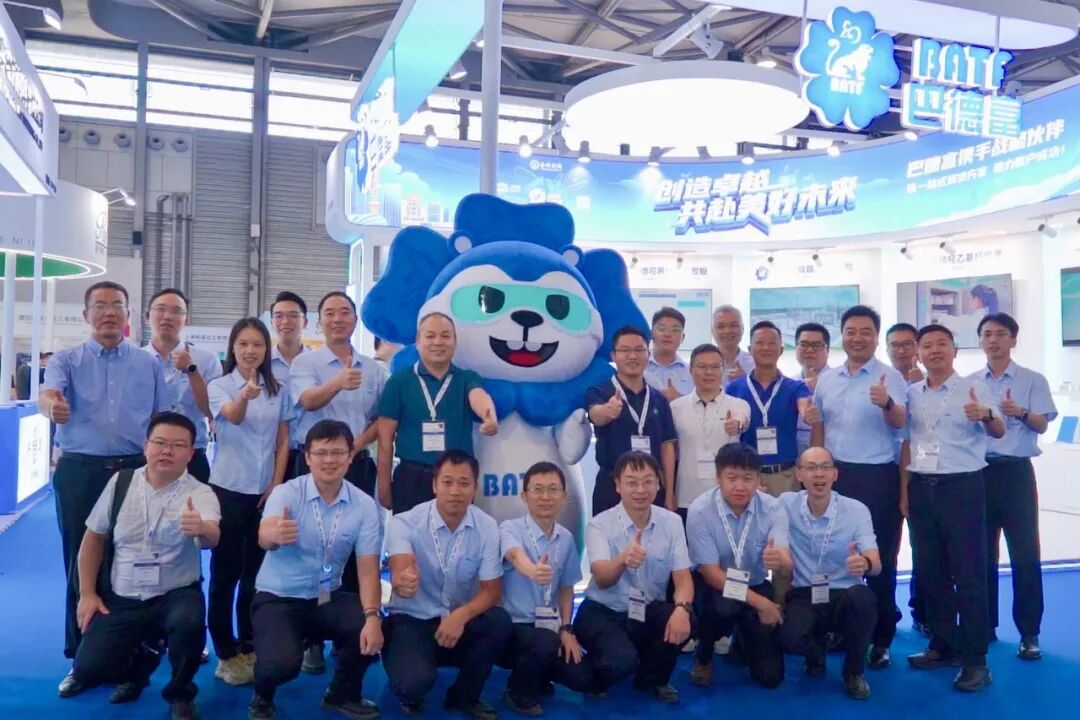 沙巴体育集团闪耀亮相2025中国国际涂料博览会，开展首日人气火爆！ 